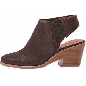 Gentle Souls by Kenneth Cole Blaise sling back booties